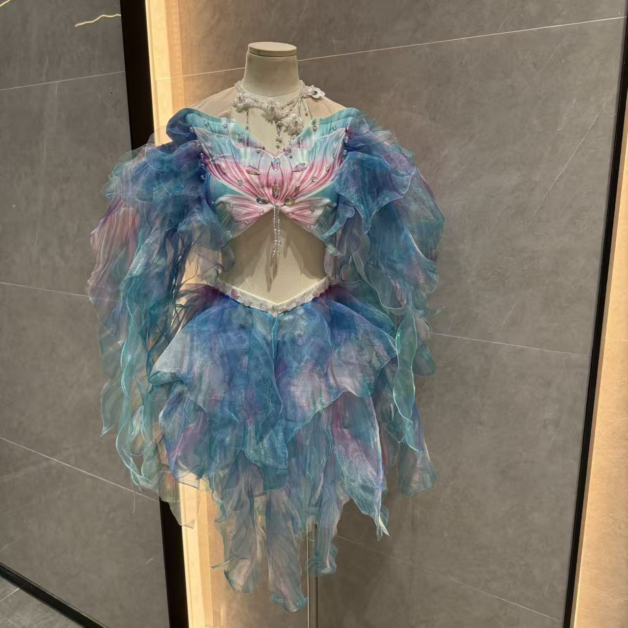 Mermaid Water Dance Skirt Prin - Aquarium review and price